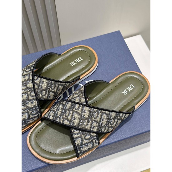 Dior Shoes: Top Quality