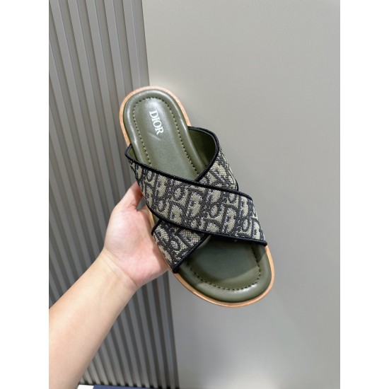 Dior Shoes: Top Quality