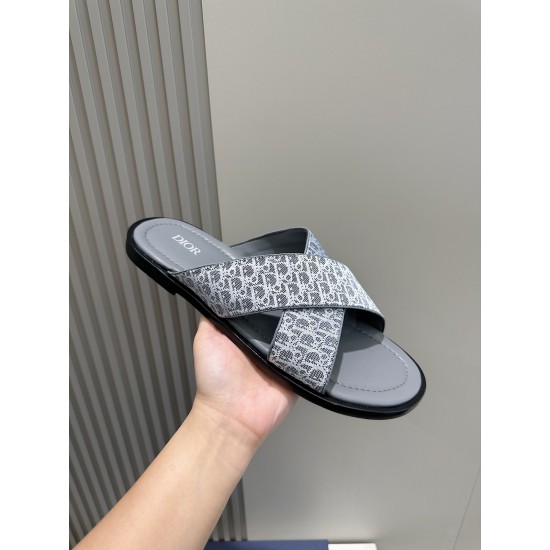 Dior Shoes: Top Quality