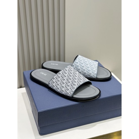 Dior Shoes: Top Quality