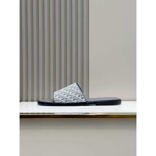 Dior Shoes: Top Quality