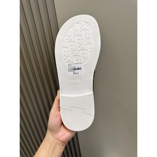 Dior Shoes: Top Quality