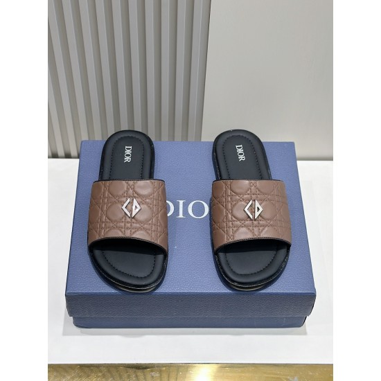 Dior Shoes: Top Quality