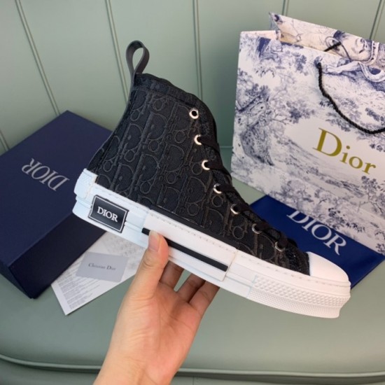 Dior Shoes: Top Quality