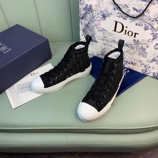 Dior Shoes: Top Quality