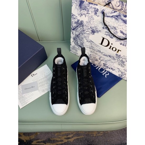 Dior Shoes: Top Quality