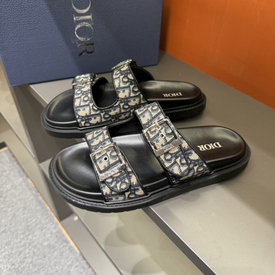Dior Shoes: Top Quality