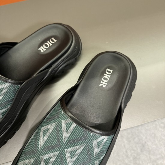 Dior Shoes: Top Quality