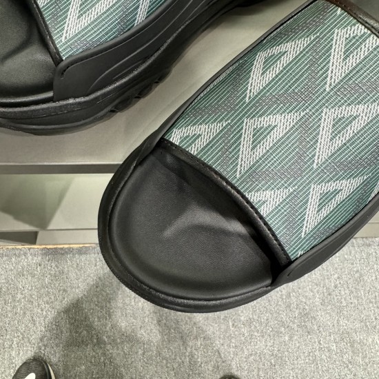 Dior Shoes: Top Quality