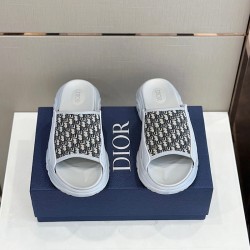 Dior Shoes: Top Quality