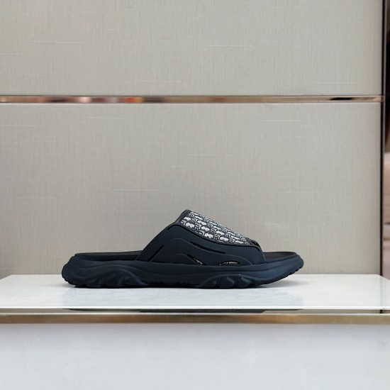 Dior Shoes: Top Quality