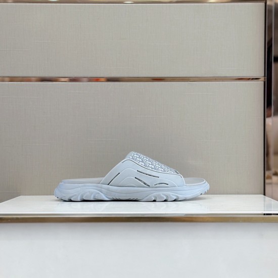Dior Shoes: Top Quality