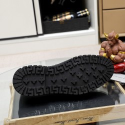 Dior Shoes: Top Quality
