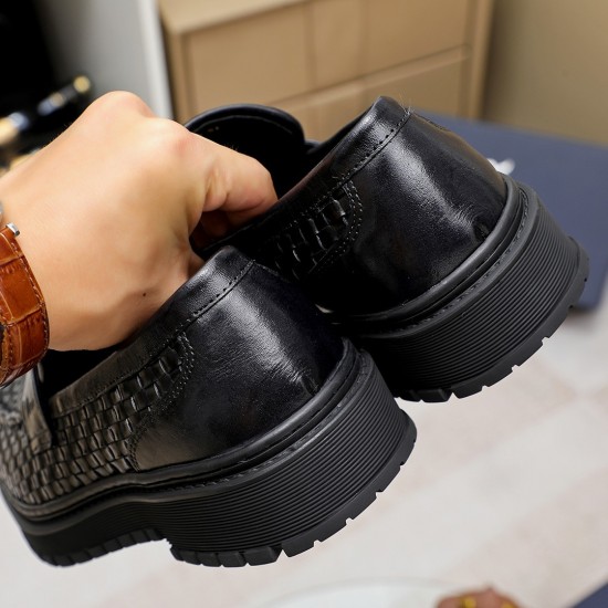 Dior Shoes: Top Quality