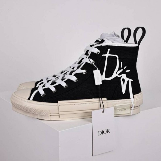 Dior Shoes: Top Quality