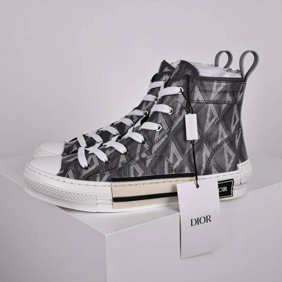 Dior Shoes: Top Quality