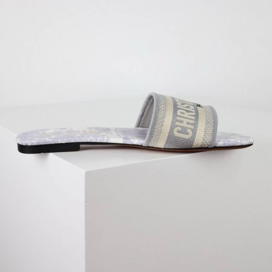 Dior Shoes: Top Quality
