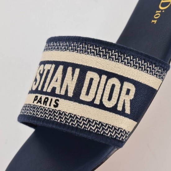 Dior Shoes: Top Quality