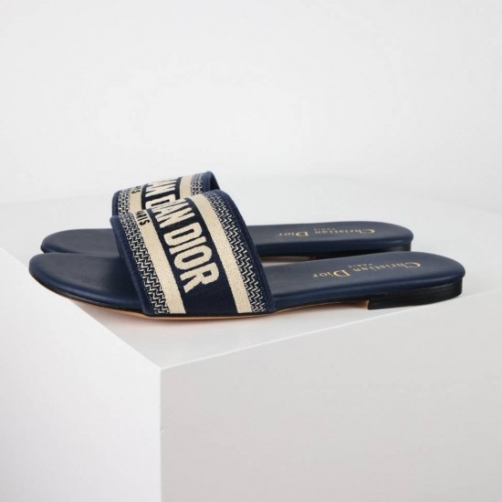 Dior Shoes: Top Quality