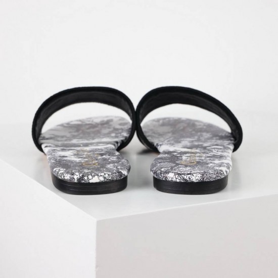 Dior Shoes: Top Quality