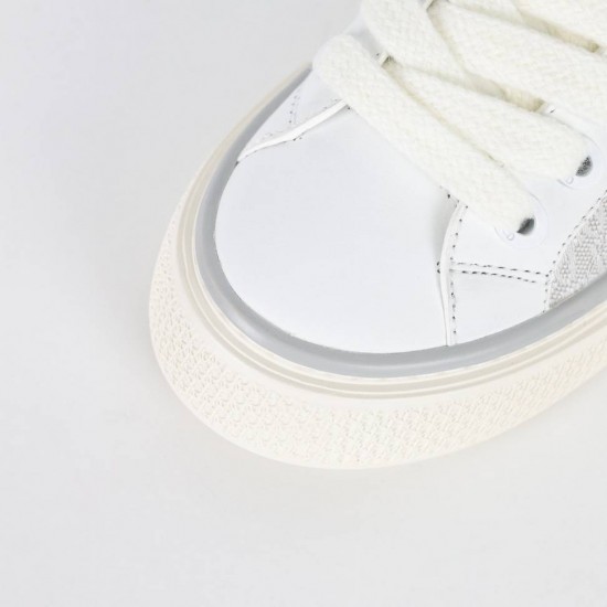 Dior Shoes: Top Quality