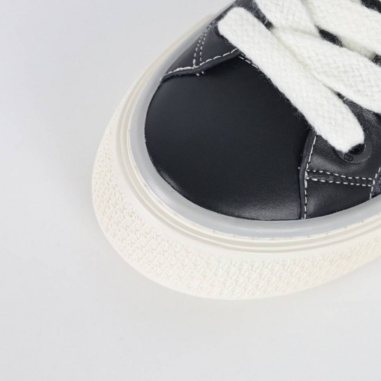 Dior Shoes: Top Quality