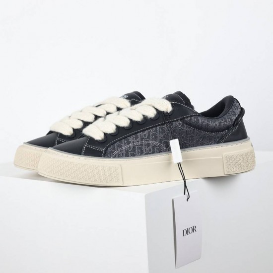 Dior Shoes: Top Quality