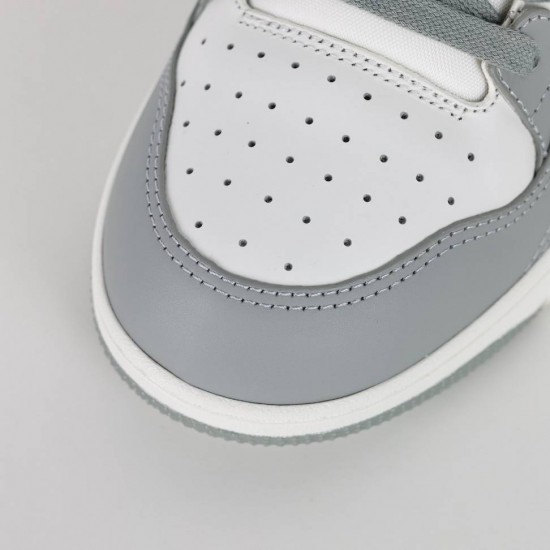 Dior Shoes: Top Quality