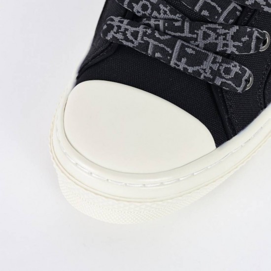 Dior Shoes: Top Quality