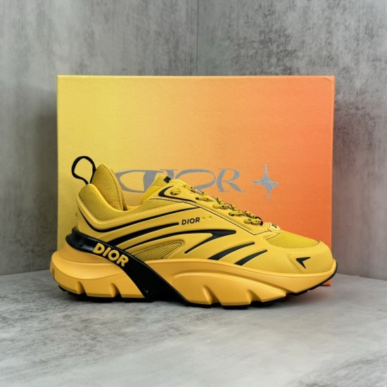 Dior Shoes: Top Quality