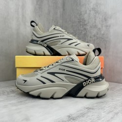 Dior Shoes: Top Quality