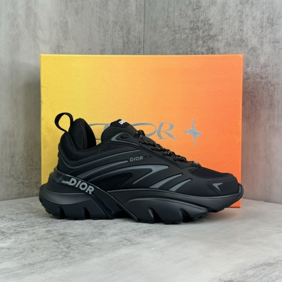 Dior Shoes: Top Quality