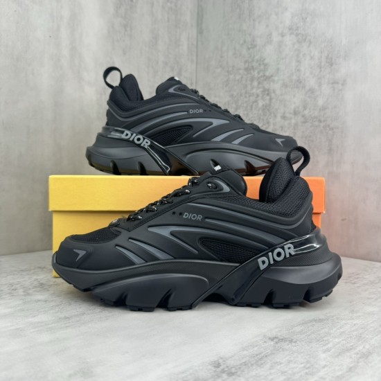 Dior Shoes: Top Quality