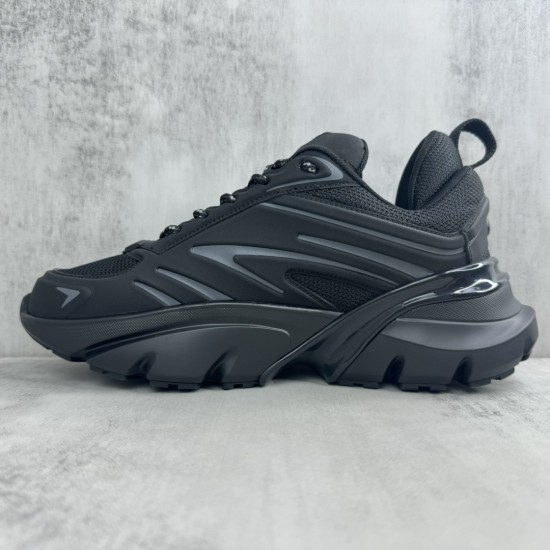 Dior Shoes: Top Quality