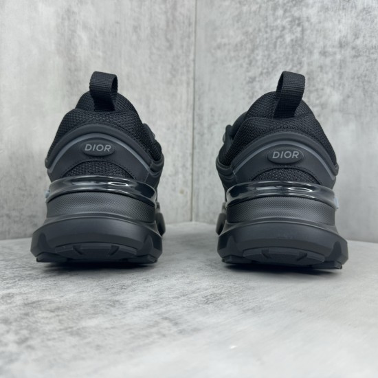 Dior Shoes: Top Quality