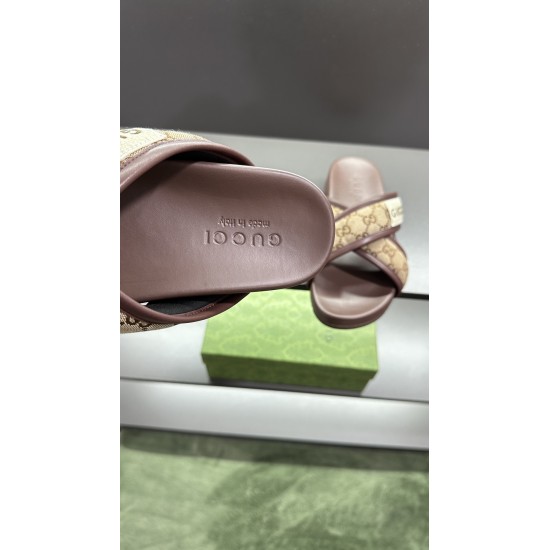 Gucci Shoes: Top Quality