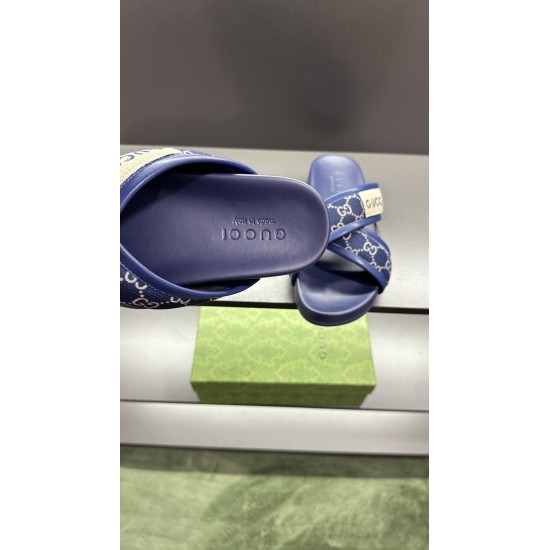 Gucci Shoes: Top Quality