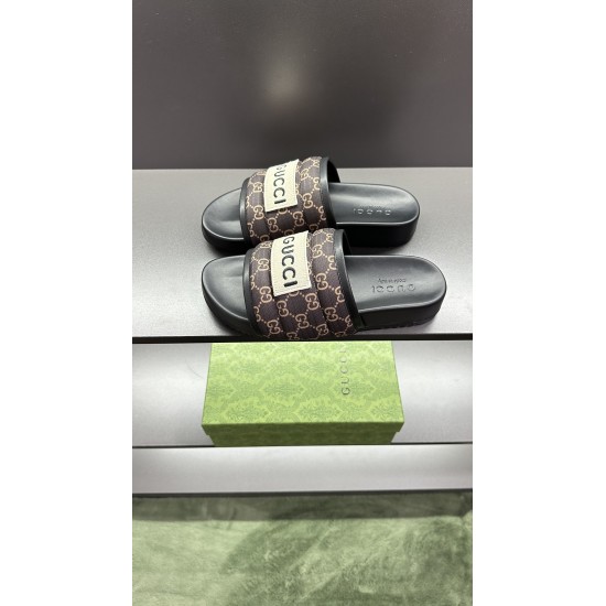 Gucci Shoes: Top Quality