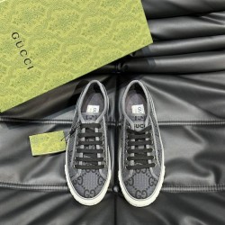 Gucci Shoes: Top Quality