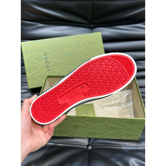 Gucci Shoes: Top Quality