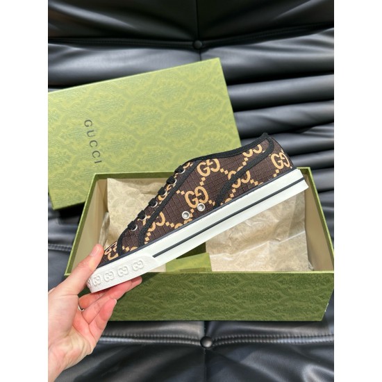 Gucci Shoes: Top Quality