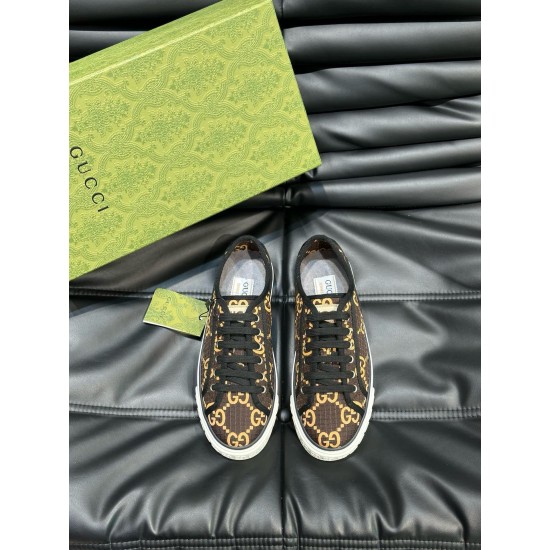 Gucci Shoes: Top Quality