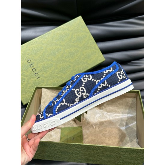 Gucci Shoes: Top Quality