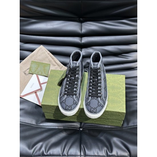 Gucci Shoes: Top Quality