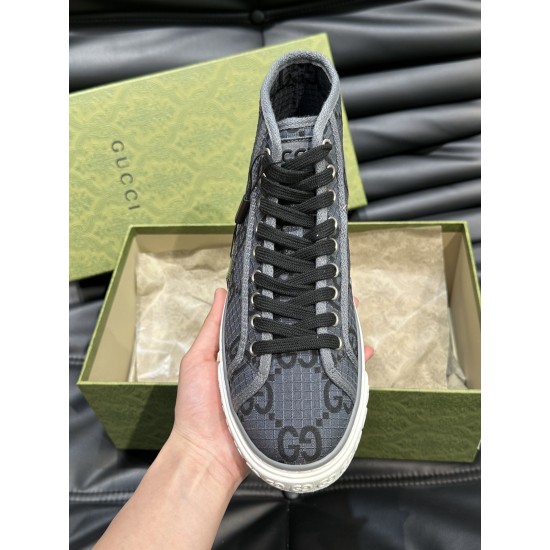 Gucci Shoes: Top Quality