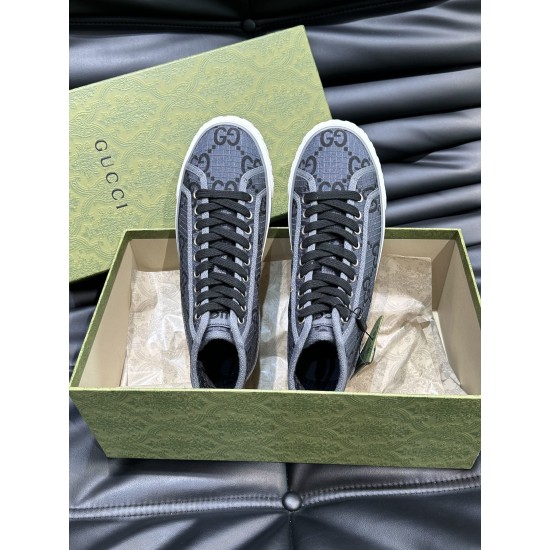 Gucci Shoes: Top Quality