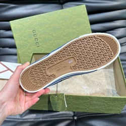 Gucci Shoes: Top Quality