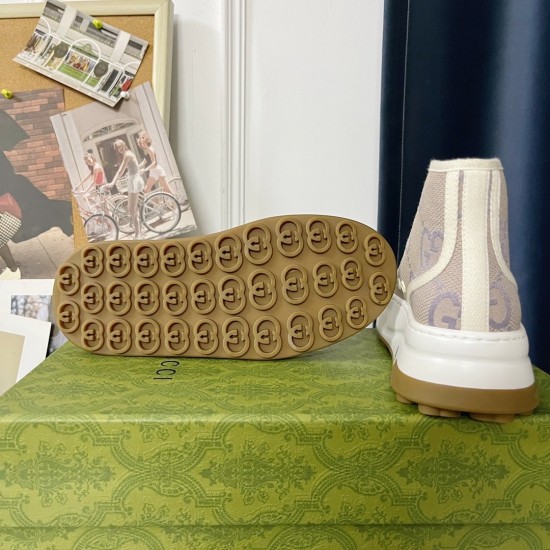 Gucci Shoes: Top Quality