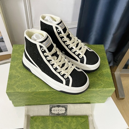 Gucci Shoes: Top Quality