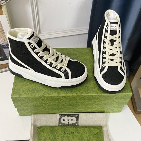 Gucci Shoes: Top Quality